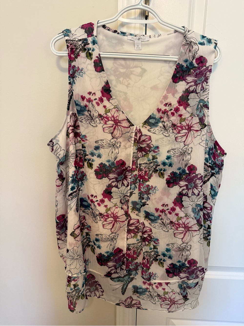 Roz & Ali Floral V-Neck Sleeveless Shell - White, Pink, Teal